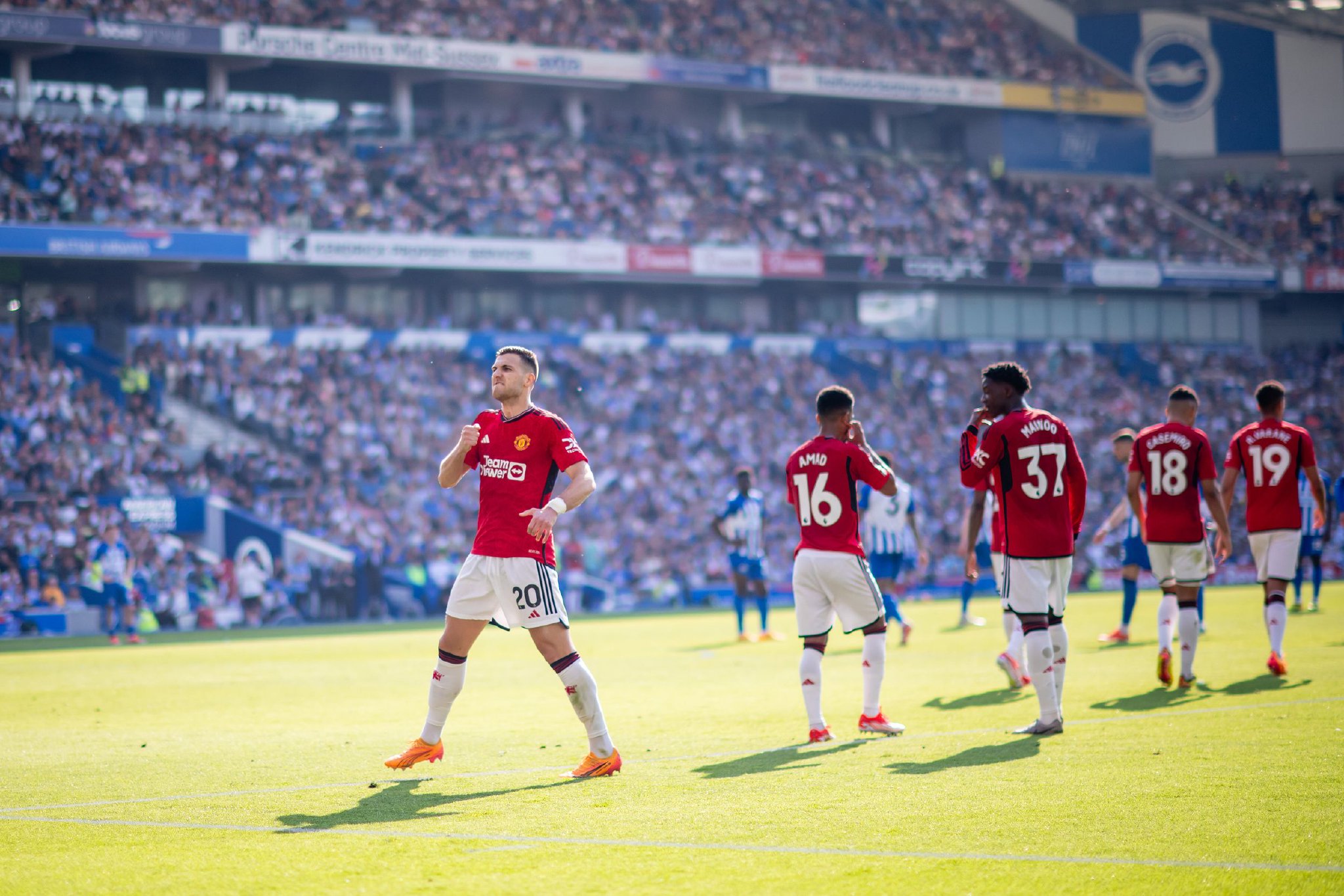 沃克一直以 沃克一直以